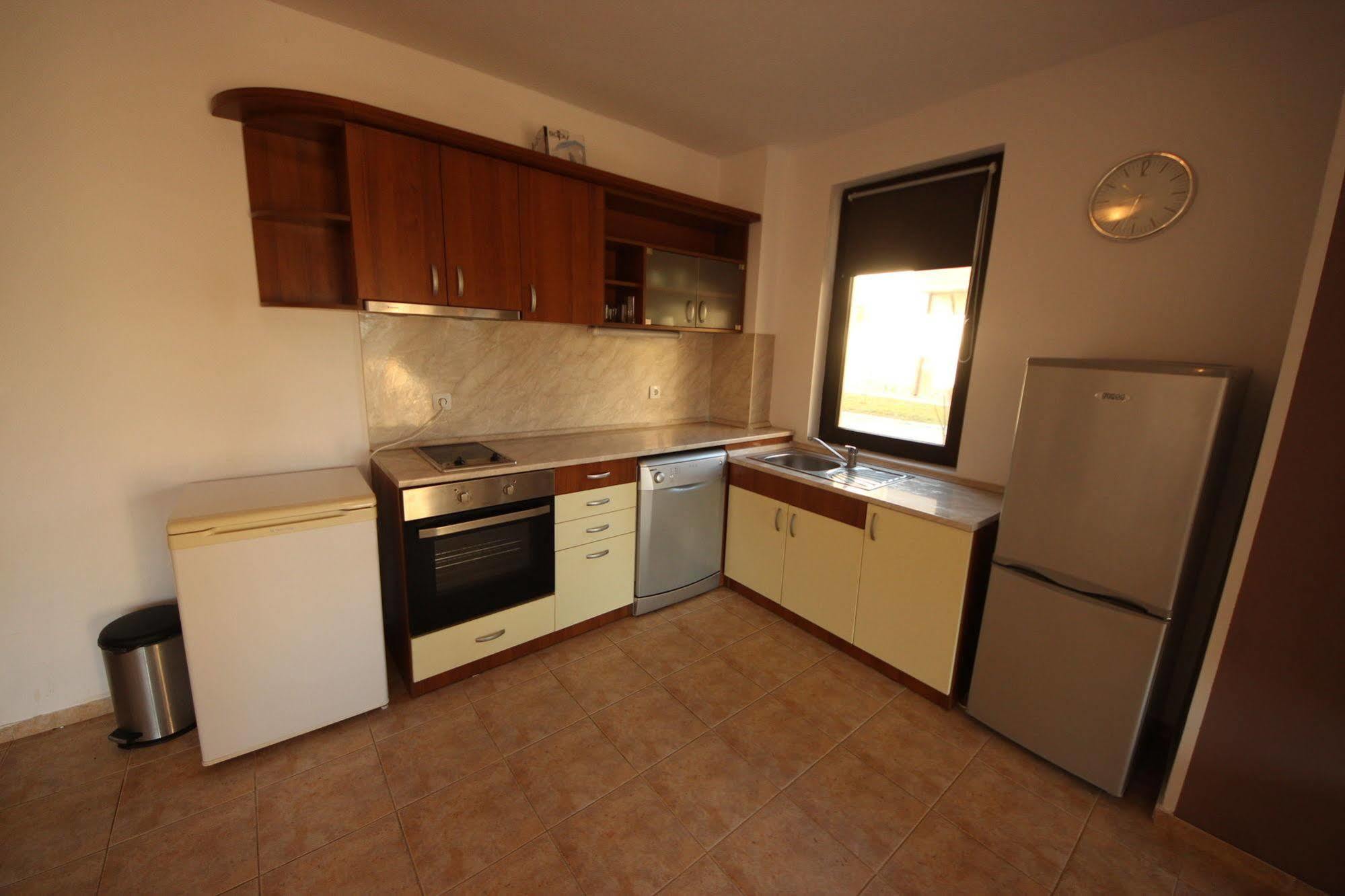 Menada Sunny Hill Villa Kosharitsa المظهر الخارجي الصورة